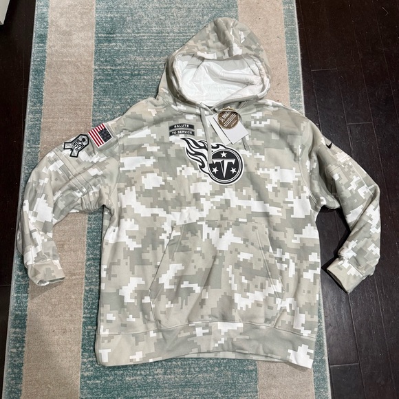 Tennessee Titans Salute to Service Artic Camo Hoodie Medium NEW 2024 - Picture 1 of 8